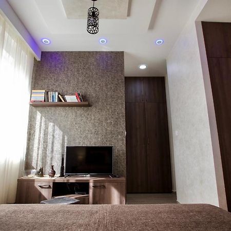 Apartment Bohemian Dream Nikšić エクステリア 写真